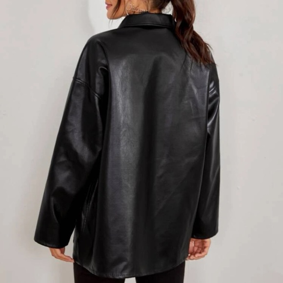 Oversized lightweight black pleather coat - Picture 2 of 4